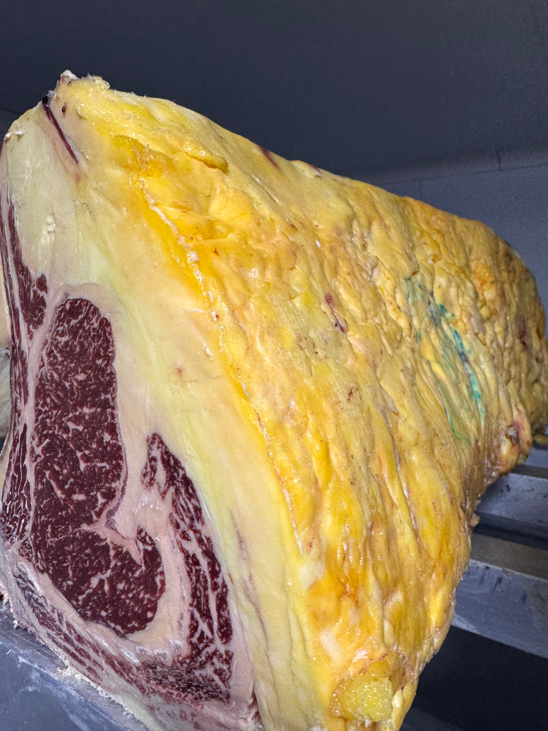 EXCLUSIVE 75 Day Dry-Aged Gentleman Approved Simmental